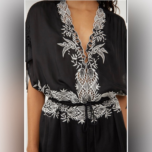 Free People Weila Romper Embroidered Tie Short Sleeve Pockets Black Small - Picture 6 of 14